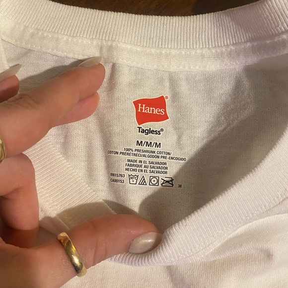 Hanes Game of Thrones Shirt- Men's Medium - Picture 3 of 4